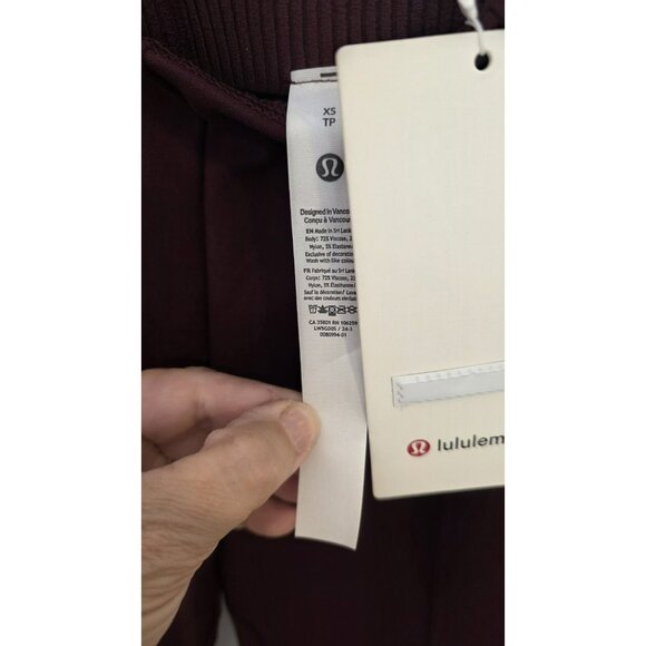 Lululemon Stretch Knit HighRise PullOn Pant Garnet Womens Size XS NWT 23Wx31L - Picture 4 of 9